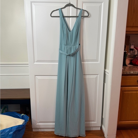 White by Vera Wang Mist Blue Sleeveless Long V Neck Chiffon Dress Size 0 NWT - Picture 2 of 7